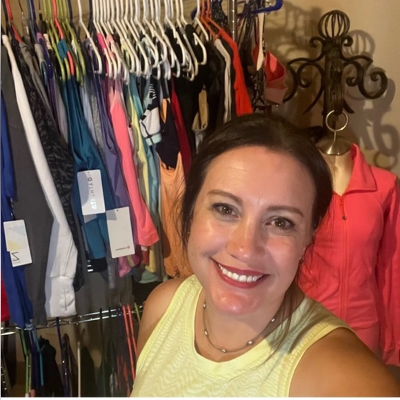 🎥 LIVE SHOW ALERT! 🎥 - Picture 8 of 16